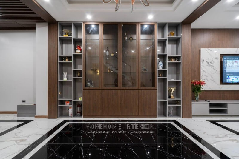 Morehome thi công hoàn thiện hệ tủ gỗ trang trí nội thất phòng khách biệt thự 4 tầng Nghệ An Thi công nội thất phòng khách hiện đại, đơn giản và ấn tượng