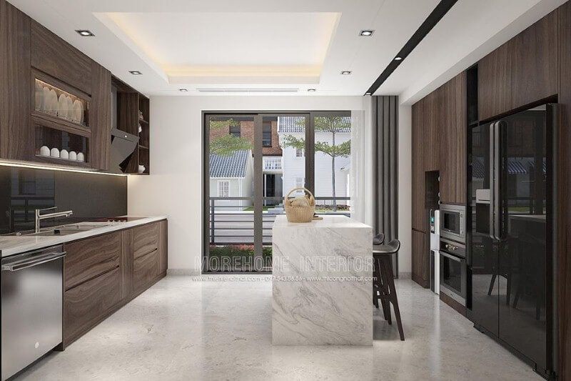 Thiết kế phòng bếp ấn tượng với hệ cửa lớn giúp không gian trở nên thông thoáng.