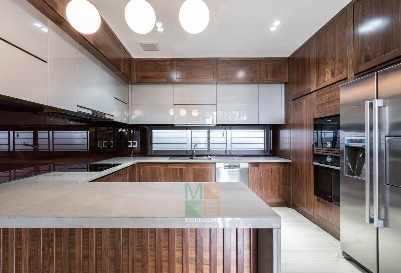 .
Morehome đã hoàn thành việc lắp đặt tủ bếp hiện đại với chất lượng tốt nhất tại biệt thự Hà Tĩnh. Hình ảnh thể hiện sản phẩm tủ bếp gỗ tự nhiên kết hợp với gỗ công nghiệp hiện đại.