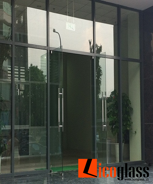 Cửa thuỷ lực 2 cánh Licoglass cua-thuy-luc-2-canh2