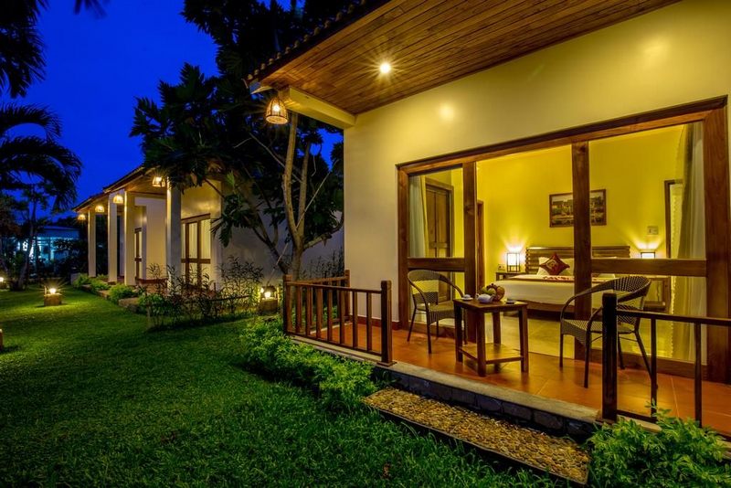 Chiêm ngưỡng mẫu thiết kế biệt thự nhà vườn tuyệt đẹp tại phố cổ Hội An Chiêm ngưỡng mẫu thiết kế biệt thự nhà vườn tuyệt đẹp tại phố cổ Hội An