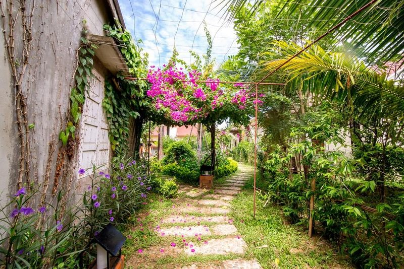 Chiêm ngưỡng mẫu thiết kế biệt thự nhà vườn tuyệt đẹp tại phố cổ Hội An Chiêm ngưỡng mẫu thiết kế biệt thự nhà vườn tuyệt đẹp tại phố cổ Hội An