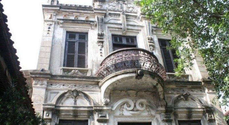 nhà kiểu Pháp