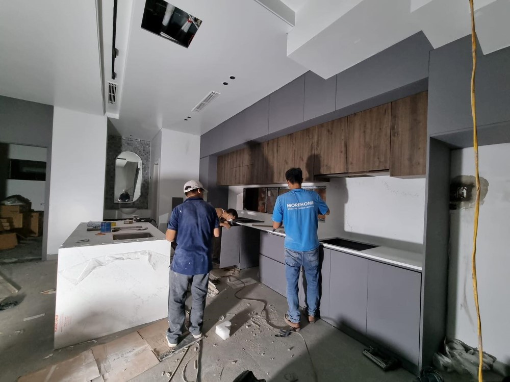Tủ bếp gỗ công nghiệp