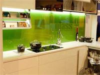 Kính màu ốp bếp màu xanh non