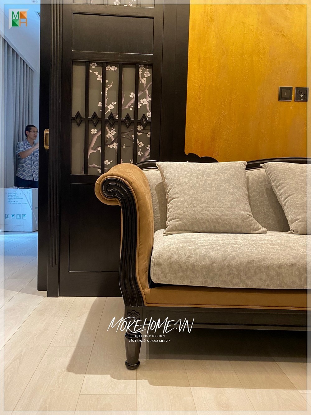 Thi công cửa gỗ tự nhiên