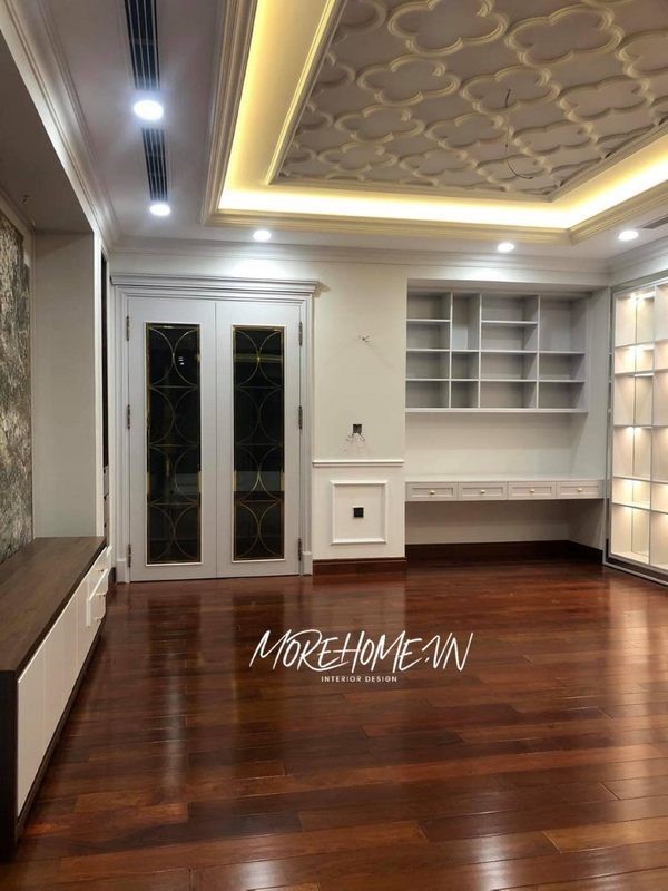 Thi công cửa gỗ tự nhiên