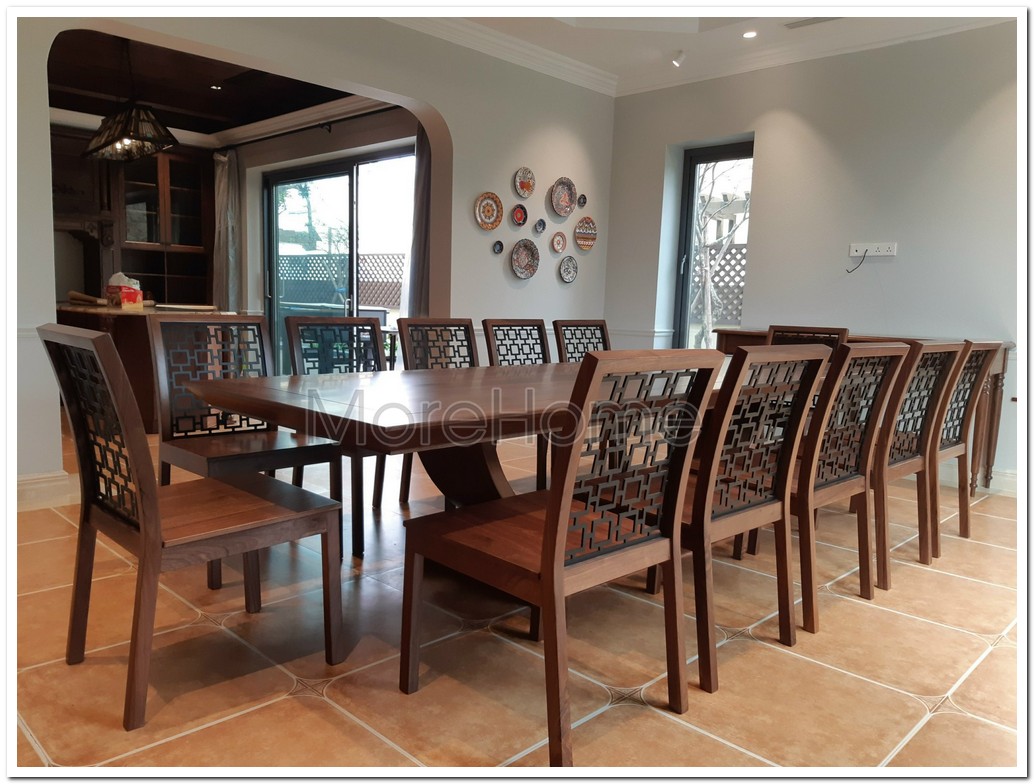 Mẫu bàn ăn đẹp MoreHome