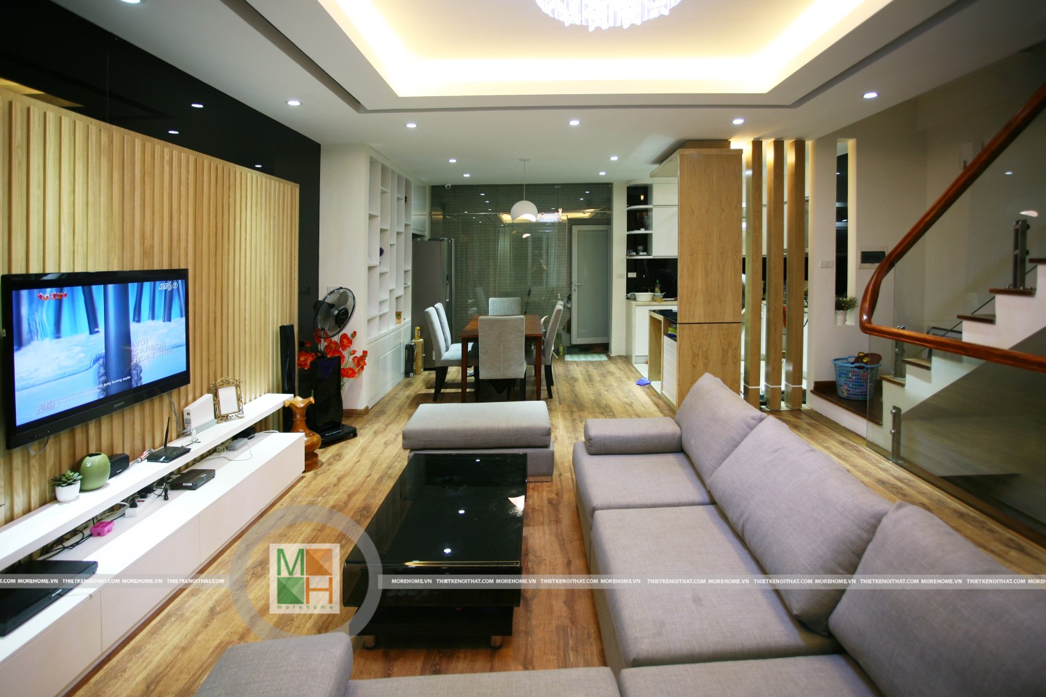 thi-cong-san-go-cong...