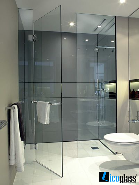 Vách tắm kính thẳng 180 độ