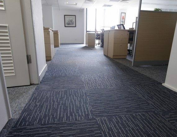 Thi công nội thất thảm văn phòng