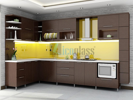 Tổng hợp mẫu kính ốp bếp đẹp tô điểm không gian sống thêm hút mắt