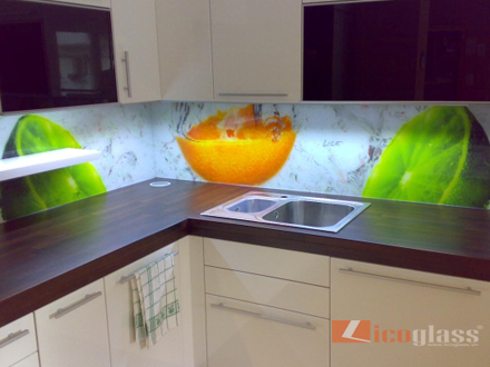 Tranh kính nghệ thuật “ đẹp không tưởng” tô điểm cho không gian nhà bạn