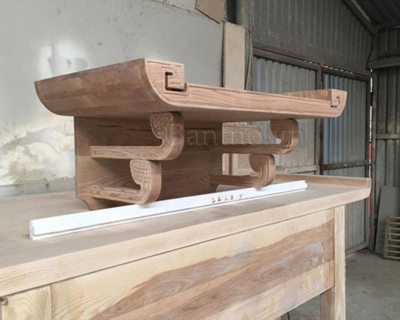 Lựa chọn chất liệu gỗ gì để sản xuất bàn thờ đẹp cho chung cư, biệt thự