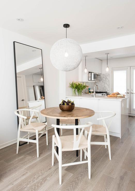 Thiết kế nội thất bếp chung cư