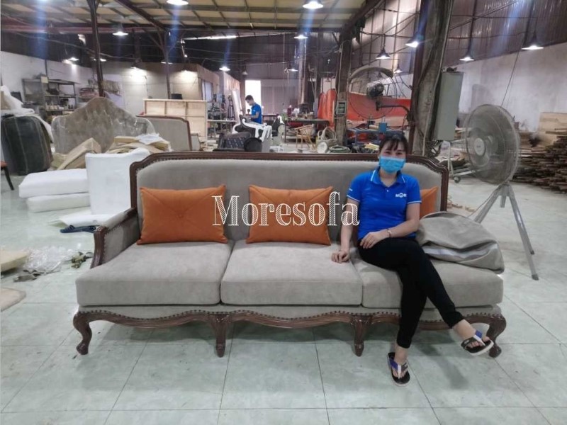 Sofa gỗ óc chó bọc da tại hải phòng
