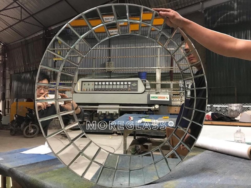 Xưởng gương, kính