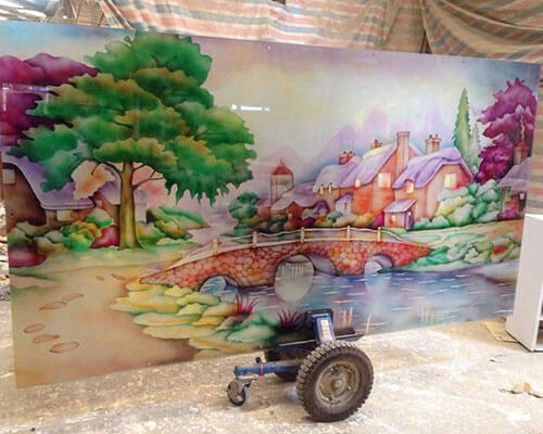 Xưởng sản xuất tranh kính