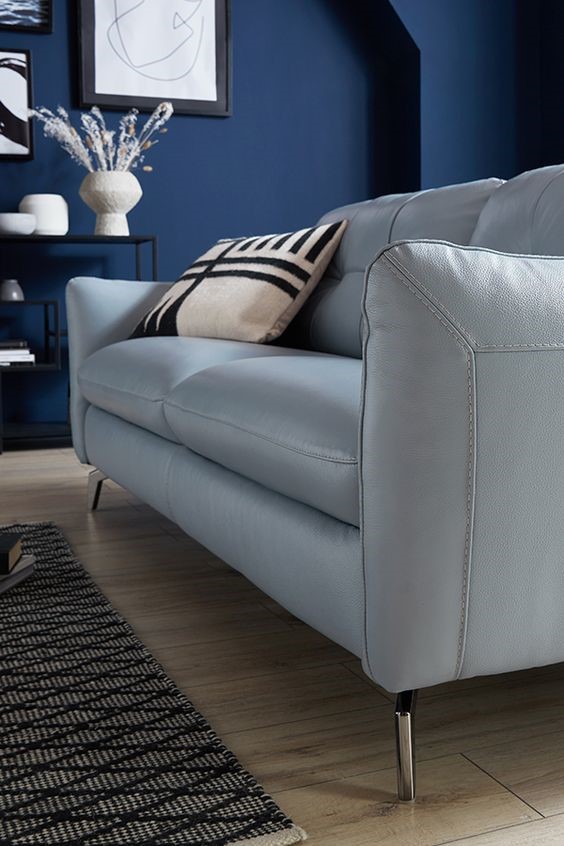 Sofa da