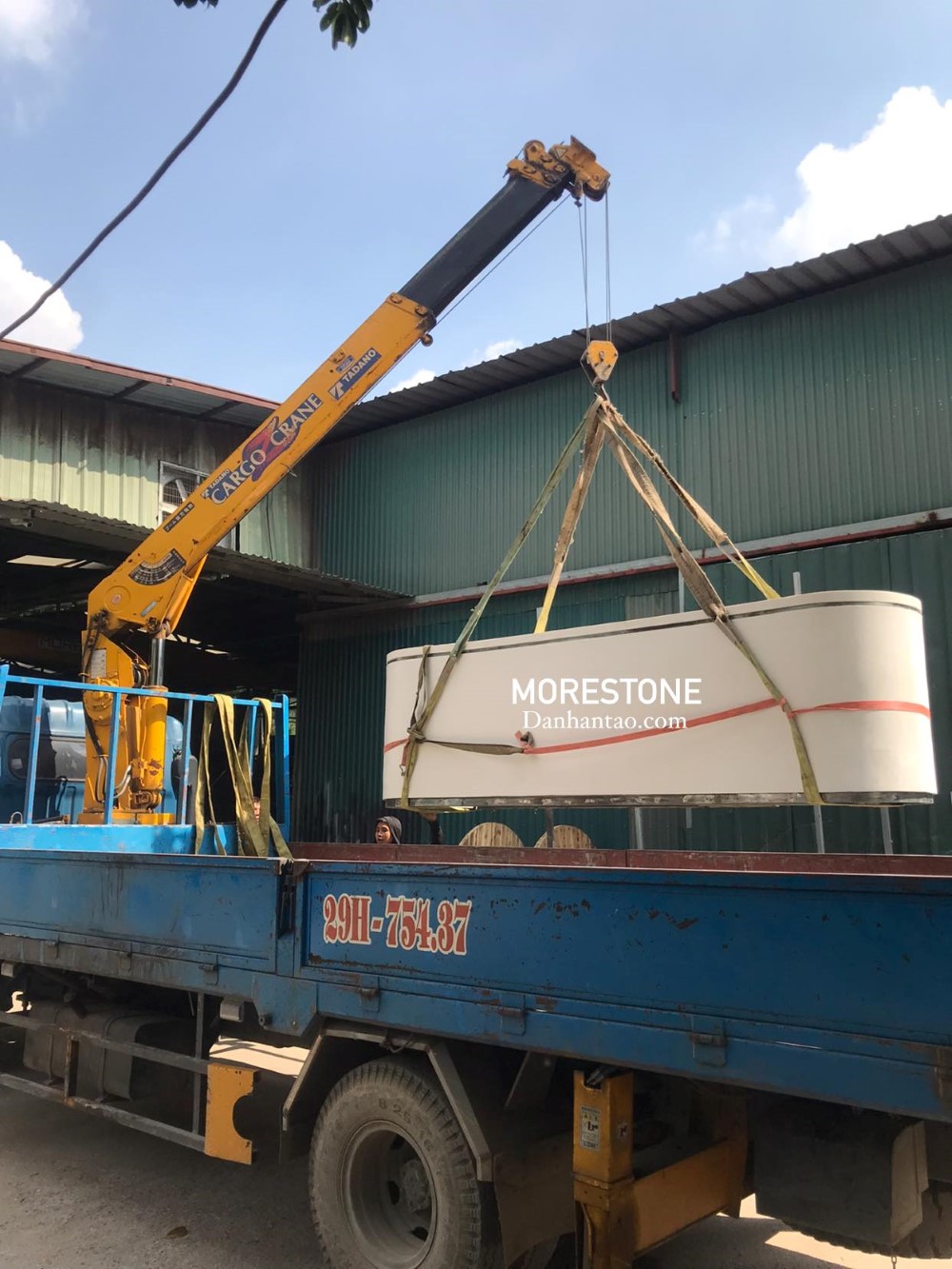 Xưởng đá Hà Nội