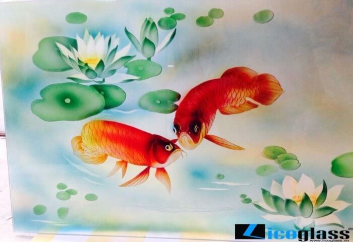 Tranh kính sen cá